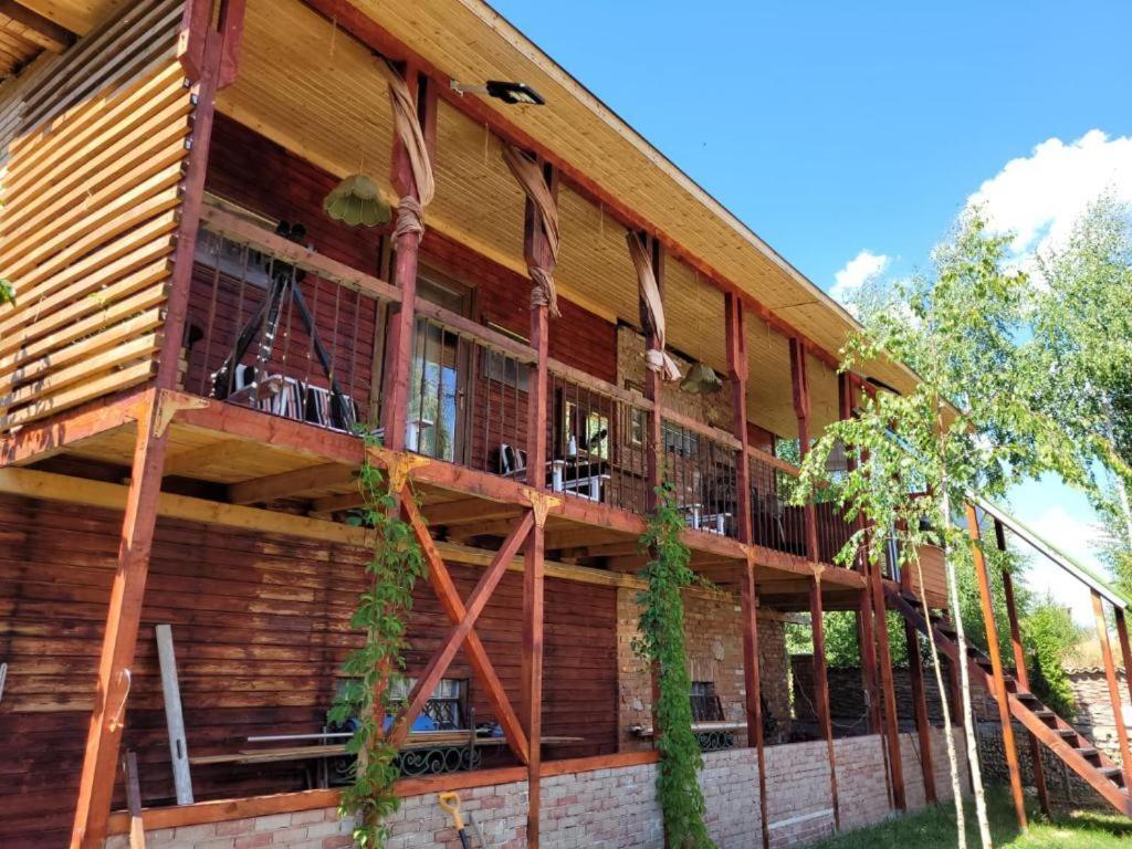 Casa Cu Mesteceni Rîşnov Esterno foto